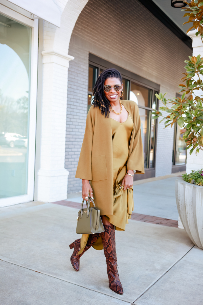 Pretty Neutrals Must Have Pieces From Banana Republic Saddle Creek