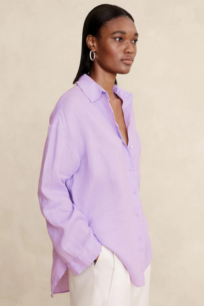 THE OVERSIZED LINEN SHIRT